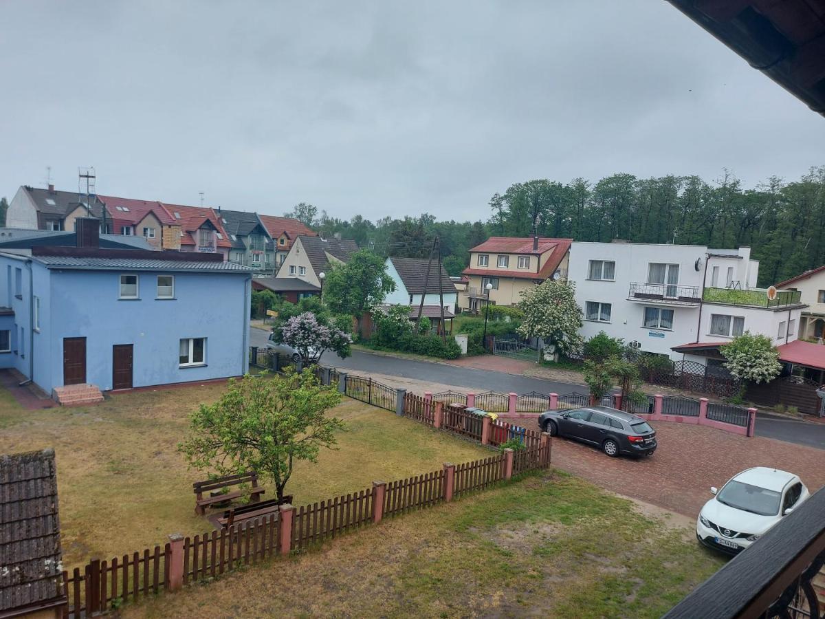 Pokoje Goscinne Tomasz Międzywodzie Buitenkant foto