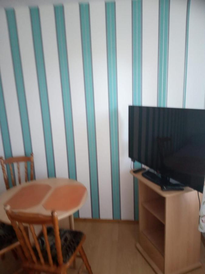 Pokoje Goscinne Tomasz Międzywodzie Buitenkant foto