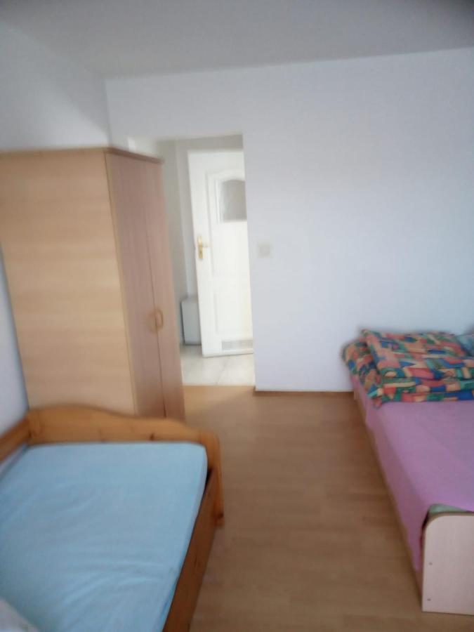 Pokoje Goscinne Tomasz Międzywodzie Buitenkant foto